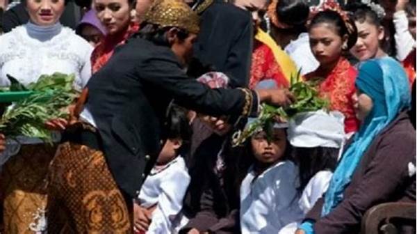 Adat Istiadat Di Jawa Yang Masih Dilestarikan