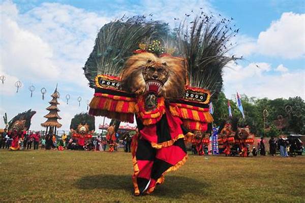 Reog Naluri Brijo Lor Dan Kethoprak Pati: Kesenian Tradisional Yang Kini Digandrungi Anak Muda!